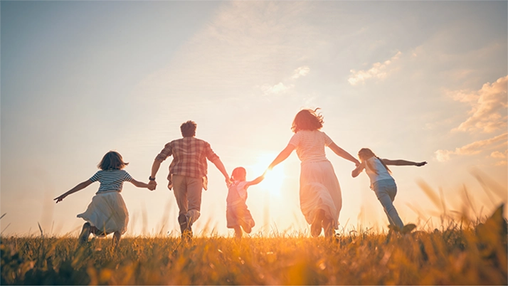 Chiropractic Ankeny IA Family Running